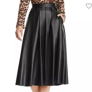 NWT Hudson pleated faux-leather skirt